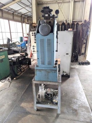 10t油圧卓上プレス　Press Machine