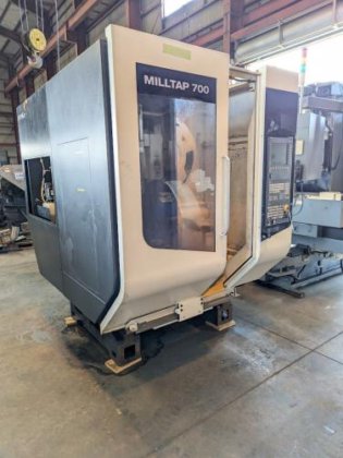 マシニング　Machining Center