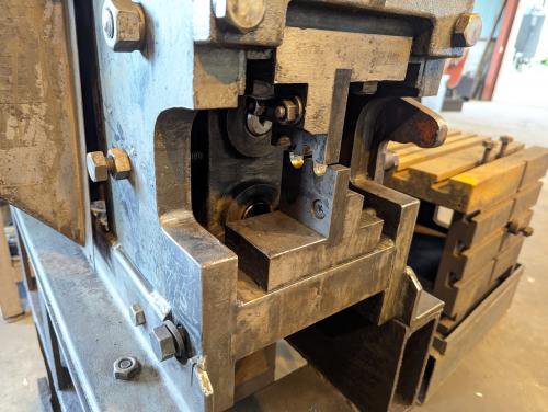 鉄筋カッター　Bar Cutter