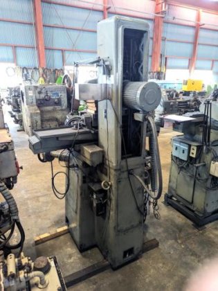 平面研削盤　Surface Grinding Machine