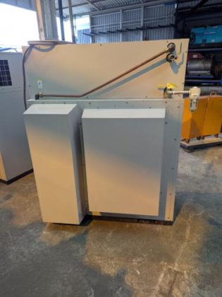 パッケージコンプレッサー　Compressor