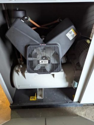 パッケージコンプレッサー　Compressor