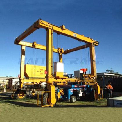 ダブルガーダーゴムタイヤガントリークレーンゴムタイヤガントリークレーンメーカー販売のためのストラドルキャリア