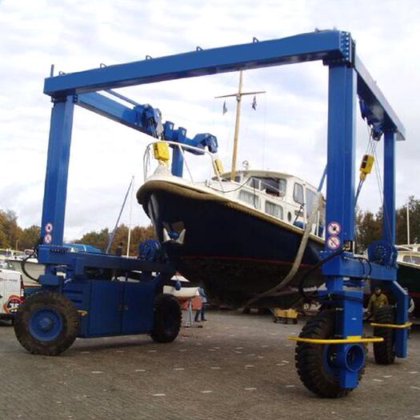 HT CRANE MBH