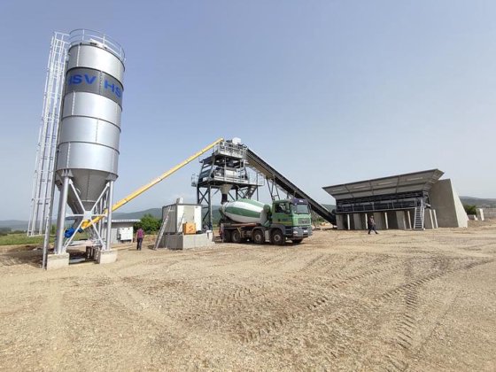 120立方米固定混凝土搅拌站