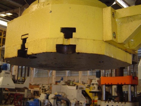 C型框架液压机 FRED FREY PE 1200