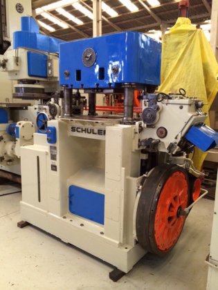 高速冲压冲压机 SCHULER FCHS（四柱高速）