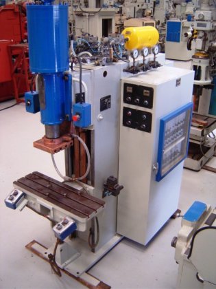 凸焊机 SCIAKY E 260 H