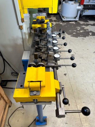 C型框架矫直机 Ciola PD-25