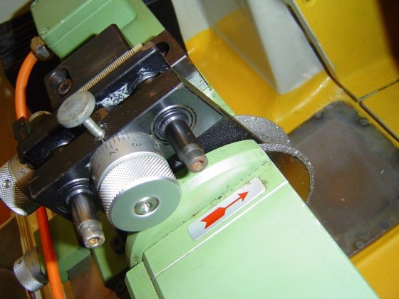 砂轮轮廓装置/蜗杆修整机 REISHAUER AM 10