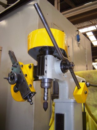 COLB RC1300 センターホール研削盤