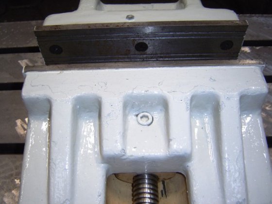 ROHM 重型机械虎钳