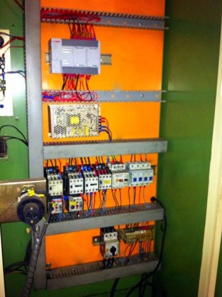 多轴钻床 SERRMAC TYPE 16