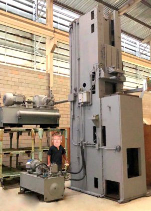 ナショナルレッドリング BM 50 内面垂直ブローチ盤