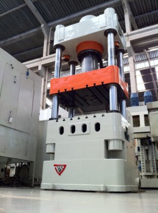 4柱油圧プレス 松田 2 250