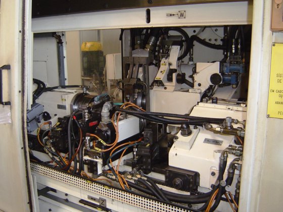 JUNKER QUICKPONT 5002/10 CNC生産用円筒研削盤