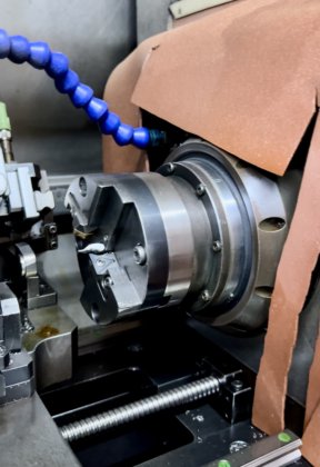 Bevo高速プロセスTMシャフトフェーシングおよびセンタリングマシン