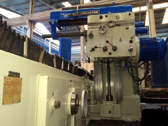 Kollmann M-30 横型生産フライス盤