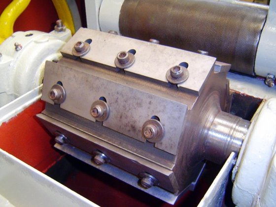 ペレタイザー / プリモテクニカル グラニュレーター PG200