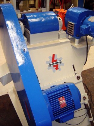 ペレタイザー / プリモテクニカル グラニュレーター PG200