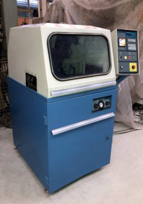 BUEHLER POWERMET 2000 金属組織サンプル用研磨鋸