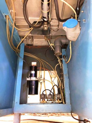 BUEHLER POWERMET 2000 金属組織サンプル用研磨鋸