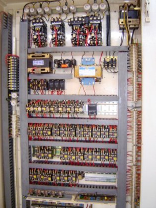 齿轮成型机转向部门研究员 4-2 SS