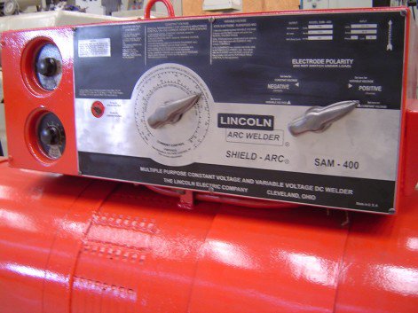 林肯 SAM 400 盾形电弧焊机