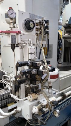 滚齿机 PFAUTER PE 750 CNC