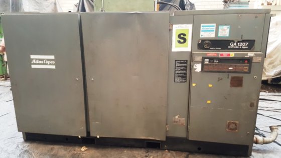 アトラスコプコ GA 1207W ロータリースクリューコンプレッサー
