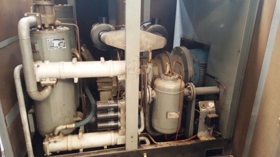 アトラスコプコ GA 1207W ロータリースクリューコンプレッサー