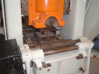 PE-50グラフィックフィーダー付きH型エクセントリックプレス