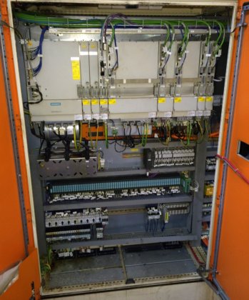 横型マシニングセンター マグクロスハラー SPECHT 500W