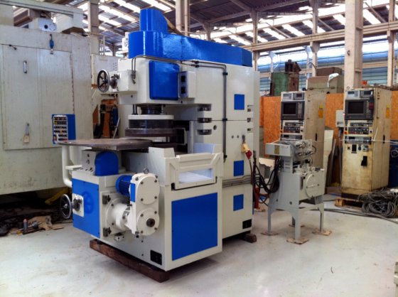 双面立式磨盘 DDS 600 III RA