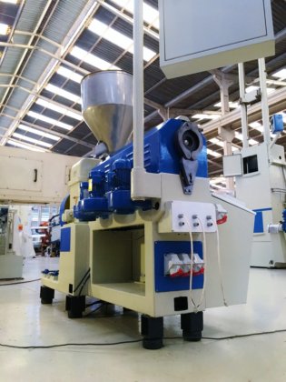 MIOTTO 単軸スクリュー押出機