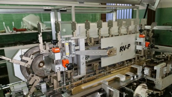 高速オーバーラップ機 CAM RV-P