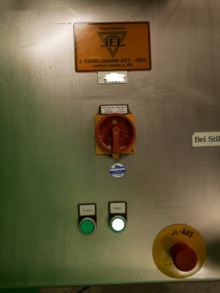 J.エンゲルスマン コンテナ等の移動式リフター