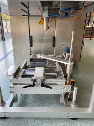 ペスター PEWO-pack 250 紙器用ストレッチ包装機