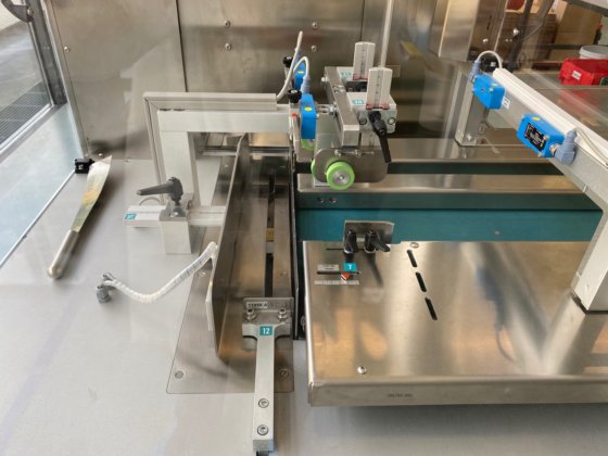 Pester PEWO-pack 250 用于折叠纸箱的拉伸包装机