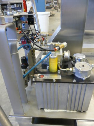 Glatt LR 350 ドラムやコンテナなどの移動式昇降装置