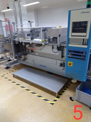 乌尔曼 UPS3ET/C130 安瓿等吸塑包装和装盒生产线