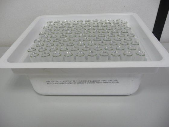 ハイパック100本入りシリンジ用シリンジデネスター