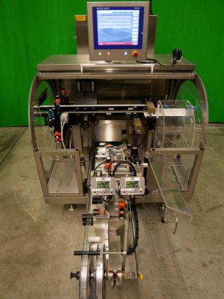 メトラー・トレド PCE モデル XMV-TE は、折り畳みカートンなどのシリアル化と集約（追跡とトレース）のためのマーキング、検証、セキュリティラベル（不正開封防止）に使用されます。