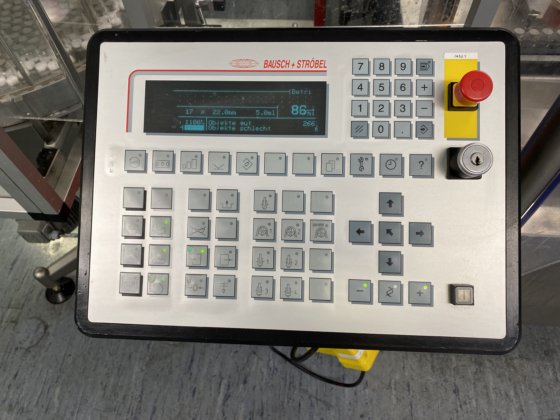 ボシュ・シュトローベル KSF 2020 モノブロック充填機およびスクリュー・キャッパー