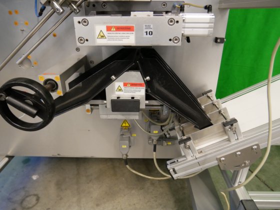 ロマコ・シエブラー HM1/160 錠剤用縦型ストリップ包装機