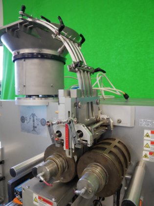 Romaco-Siebler HM1/160 片剂立式条状包装机