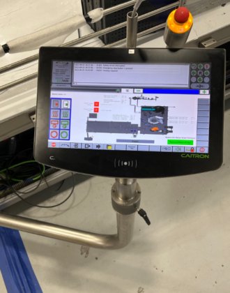 バウシュ・アドバンスド・タイプ529点滴バッグ充填包装機（テルスター無菌アイソレーターシステム付き