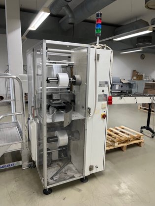 索拉斯 SB 380 拉伸带机