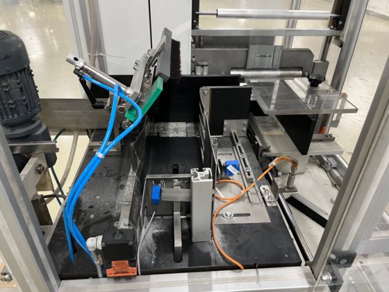 ソラスSB380ストレッチバンディングマシン