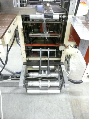 Sollas SB 250 カートン用丁合機ストレッチバンダー